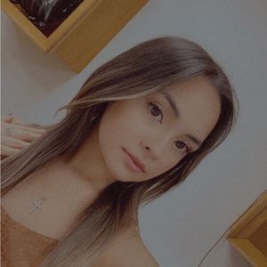 Meet your Posher, Avery